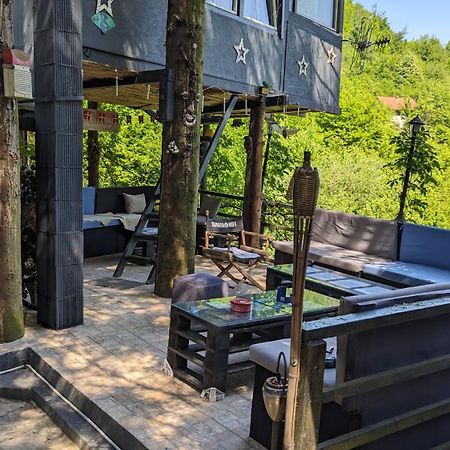 Tree House Apartment Visoko Exterior photo