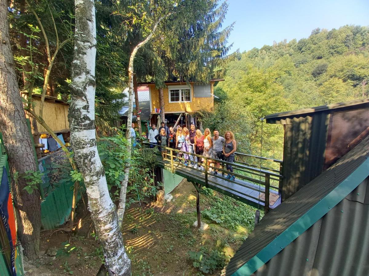 Tree House Apartment Visoko Exterior photo